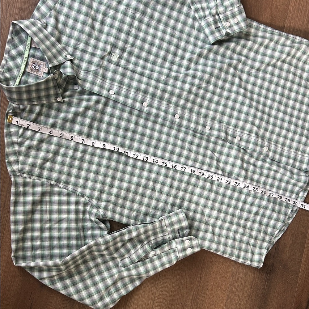 Cinch Light Green and White Plaid Button-Down Shirt !! Medium - Picture 2 of 6